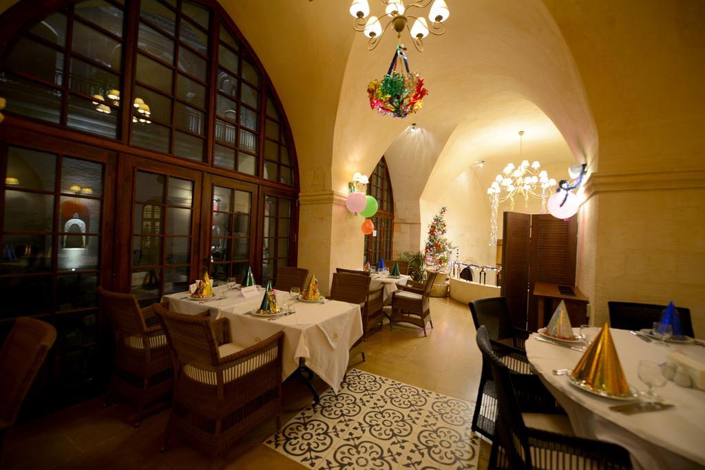Shmayaa Hotel Midyat Extérieur photo